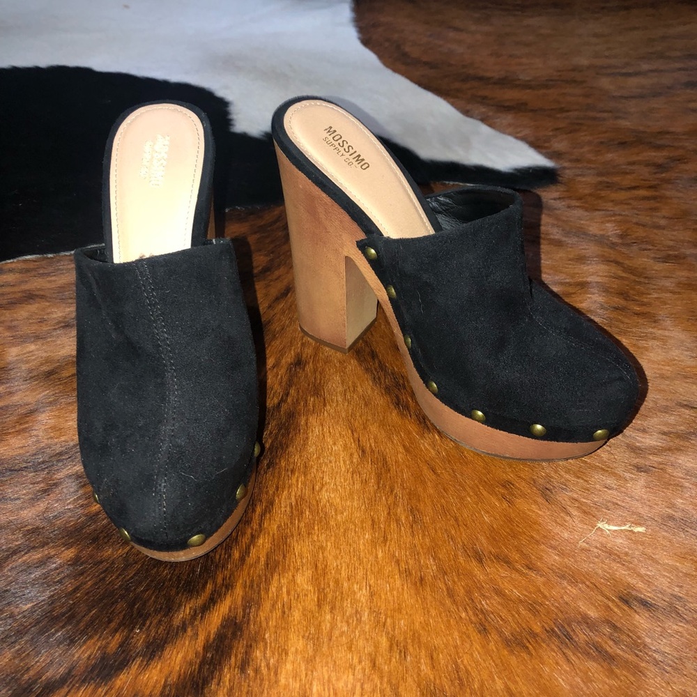 Studded clogs